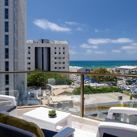 Studio & Apartments On The Beach By Aspentlv Tel-Aviv Extérieur photo