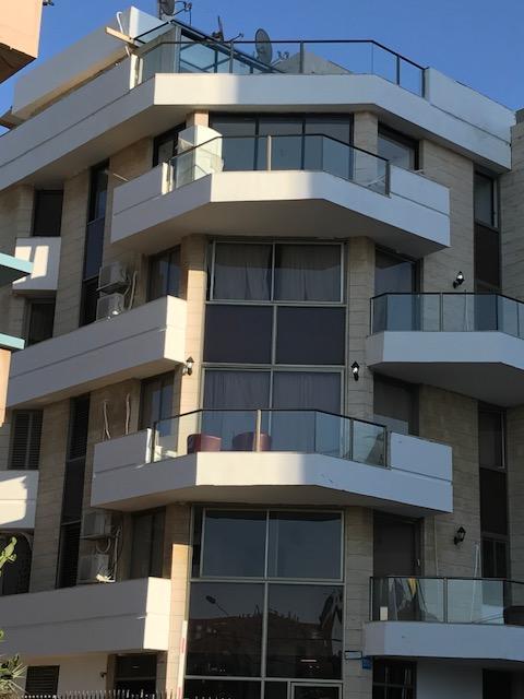Studio & Apartments On The Beach By Aspentlv Tel-Aviv Extérieur photo