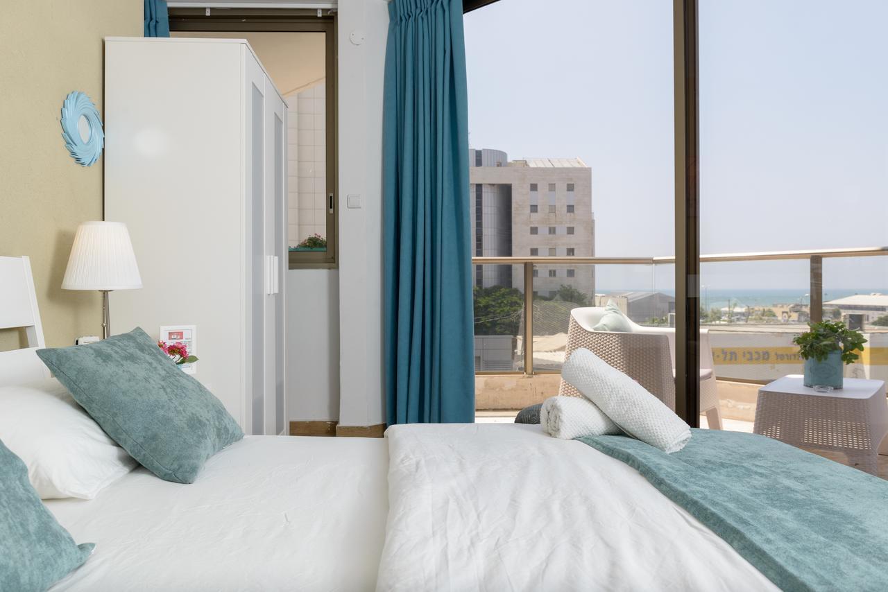 Studio & Apartments On The Beach By Aspentlv Tel-Aviv Extérieur photo