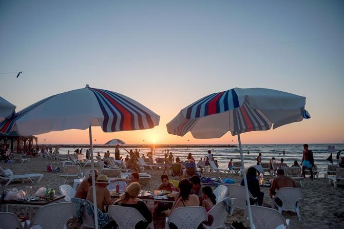 Studio & Apartments On The Beach By Aspentlv Tel-Aviv Extérieur photo