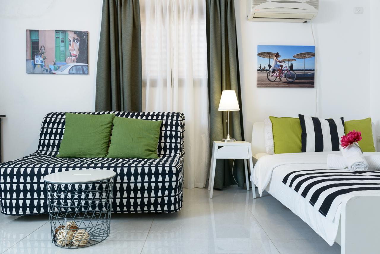 Studio & Apartments On The Beach By Aspentlv Tel-Aviv Extérieur photo